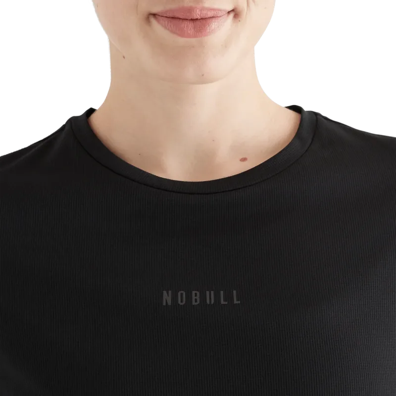 Dame Deltapeak® Micro Textured Tee