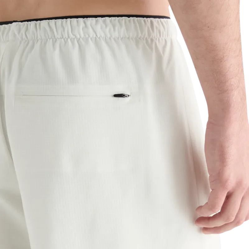 Men's Light Lined Short 7"