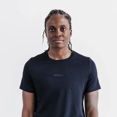T-shirt Deltapeak® Micro Textured para Mulher